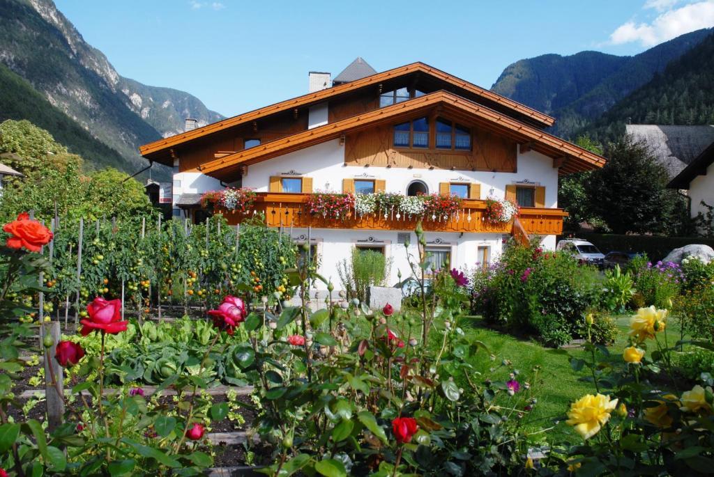 Zur Bruecke Apartments And Rooms - Your Home In Heart Of South Tyrol, With Brixencard Fortezza Esterno foto
