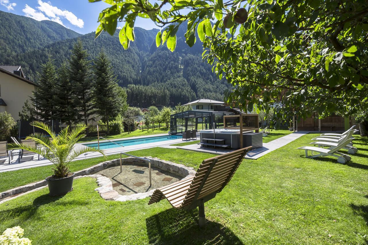 Zur Bruecke Apartments And Rooms - Your Home In Heart Of South Tyrol, With Brixencard Fortezza Esterno foto