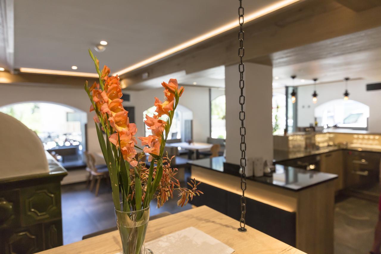Zur Bruecke Apartments And Rooms - Your Home In Heart Of South Tyrol, With Brixencard Fortezza Esterno foto